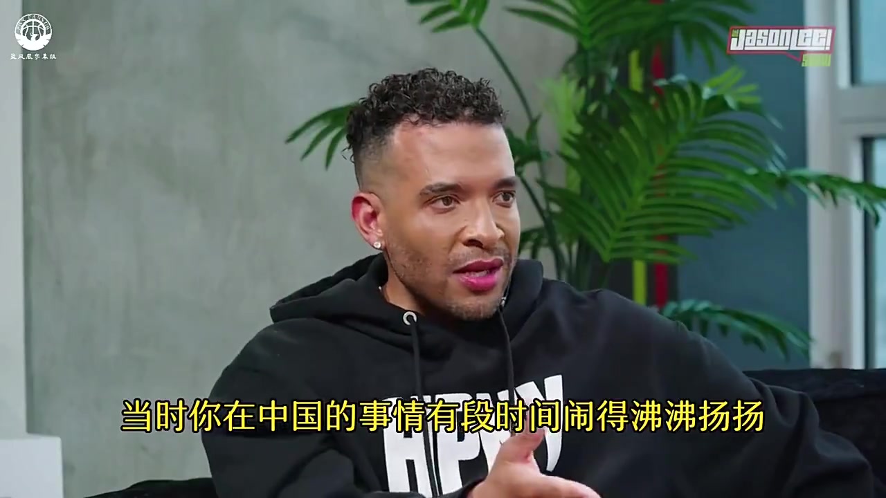 二球此前：偷东西的时候就知道错了，很爱中国可能以后还会去！
